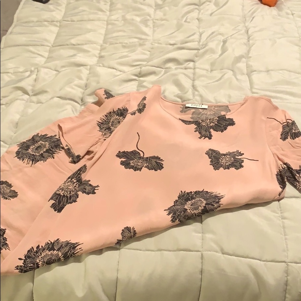 Light pink dress